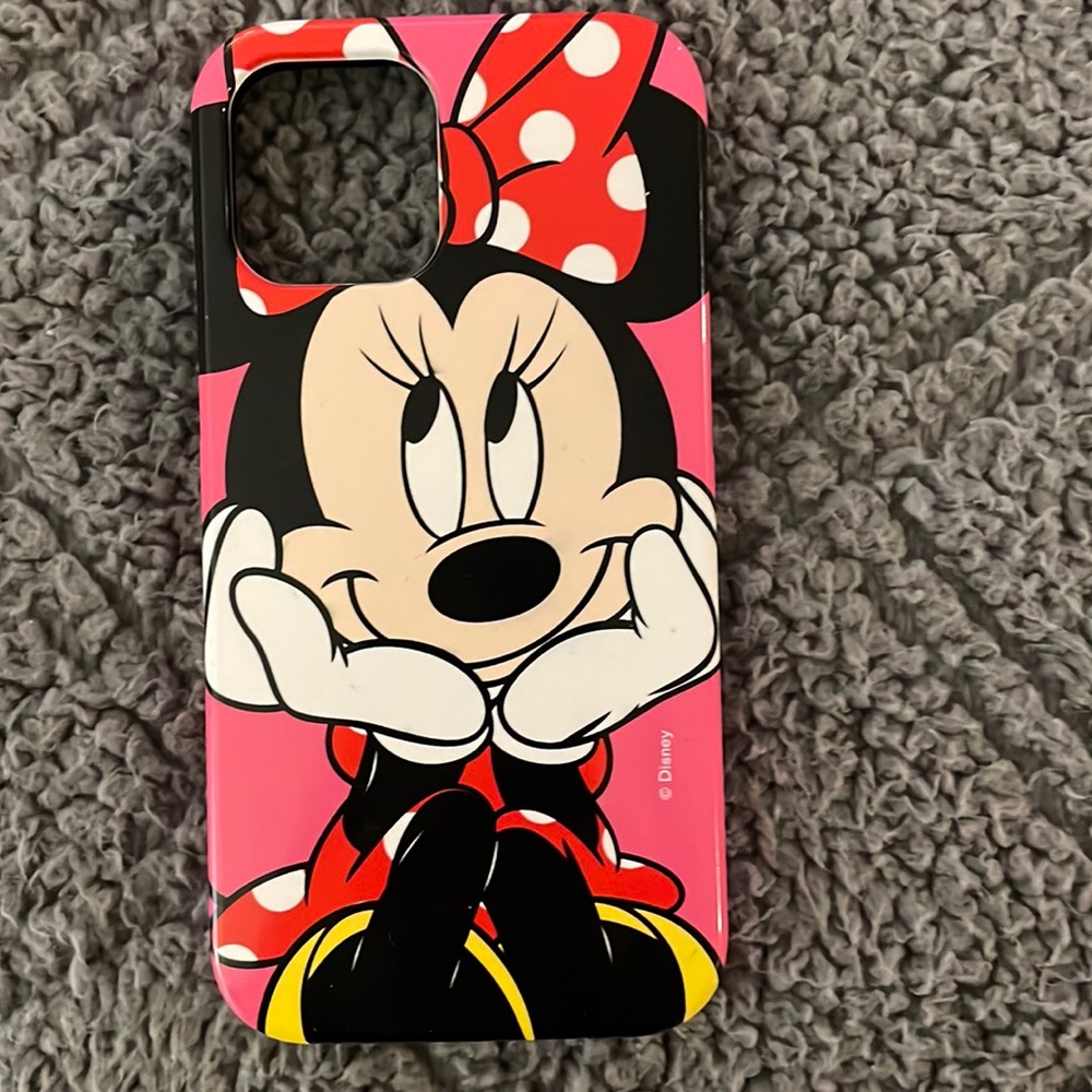 Apple IPhone 12Pro Minnie Mouse case.